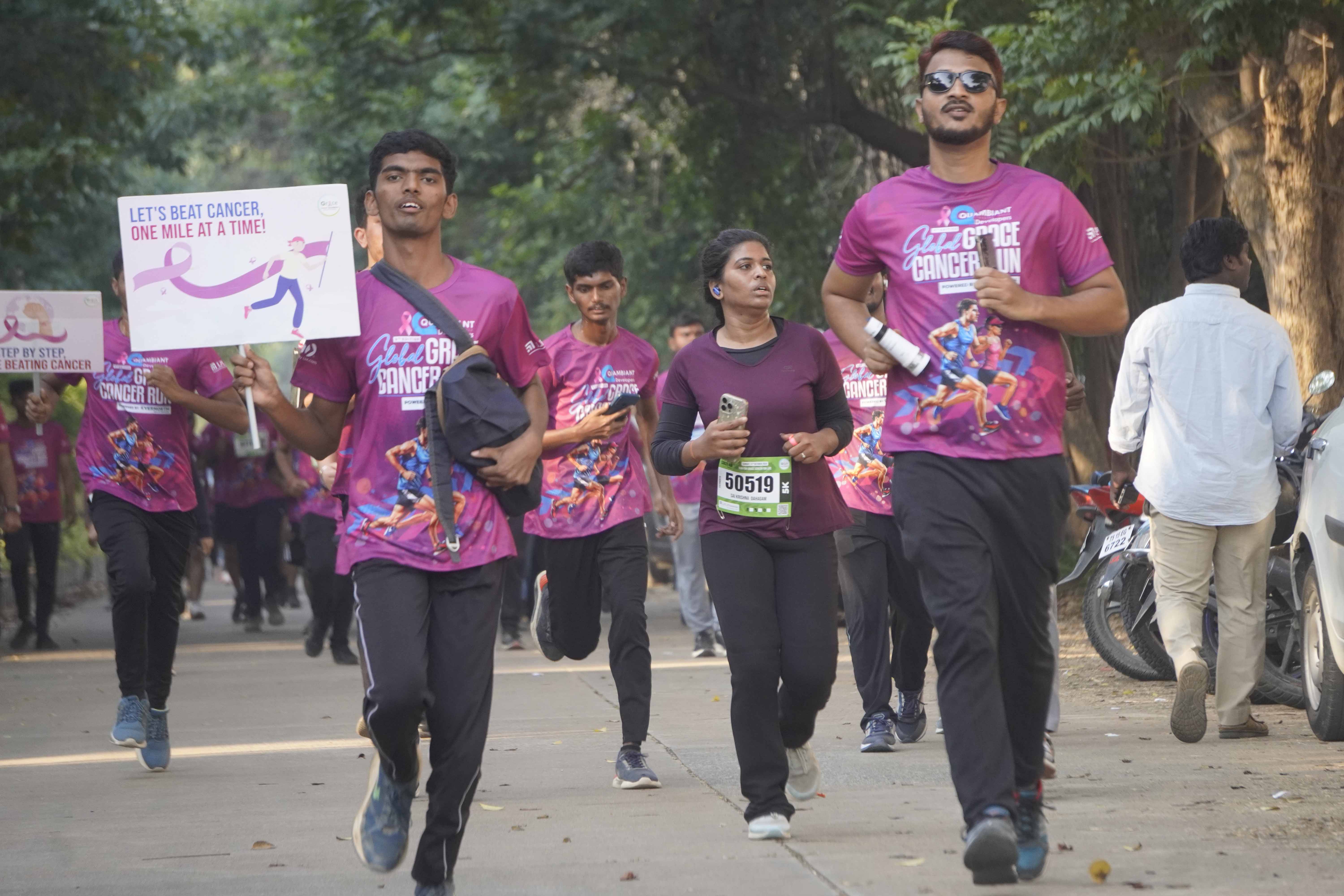 Minister D. Sridhar Babu Praises Hyderabad’s Unity at Global Grace Cancer Run